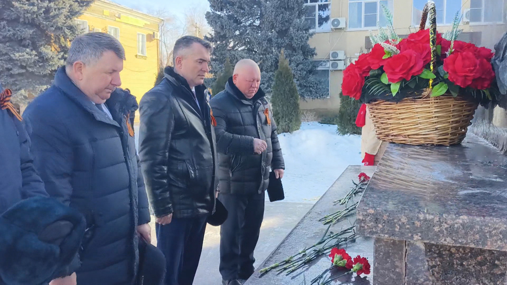 Память погибших воинов почтили на "Рубежах Сталинградской доблести" под Волгоградом