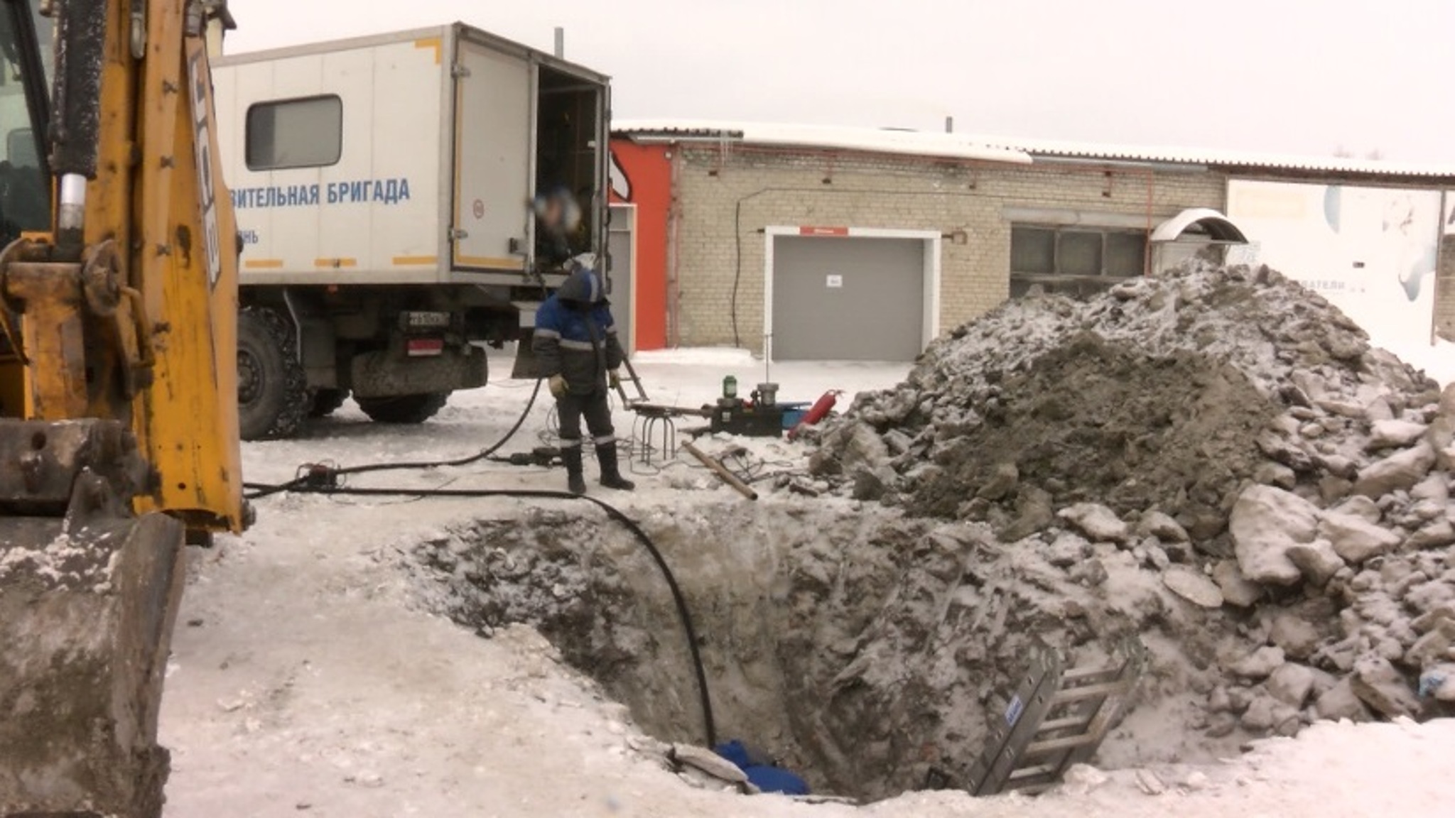 Утечку на газопроводе устранили в Тюмени