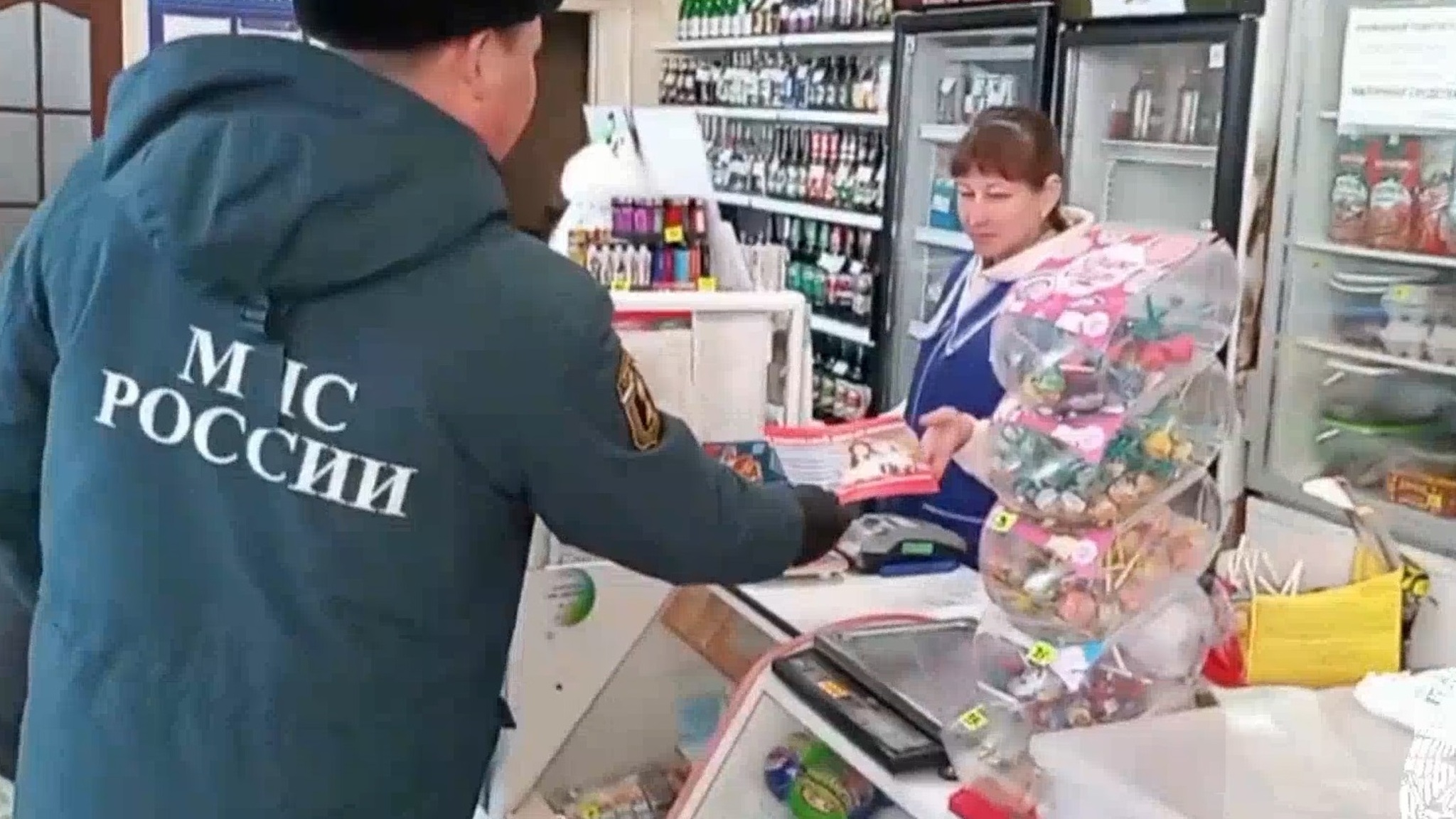 О пожарной безопасности при использовании электроприборов и газовых плит напоминают жителям Марий Эл