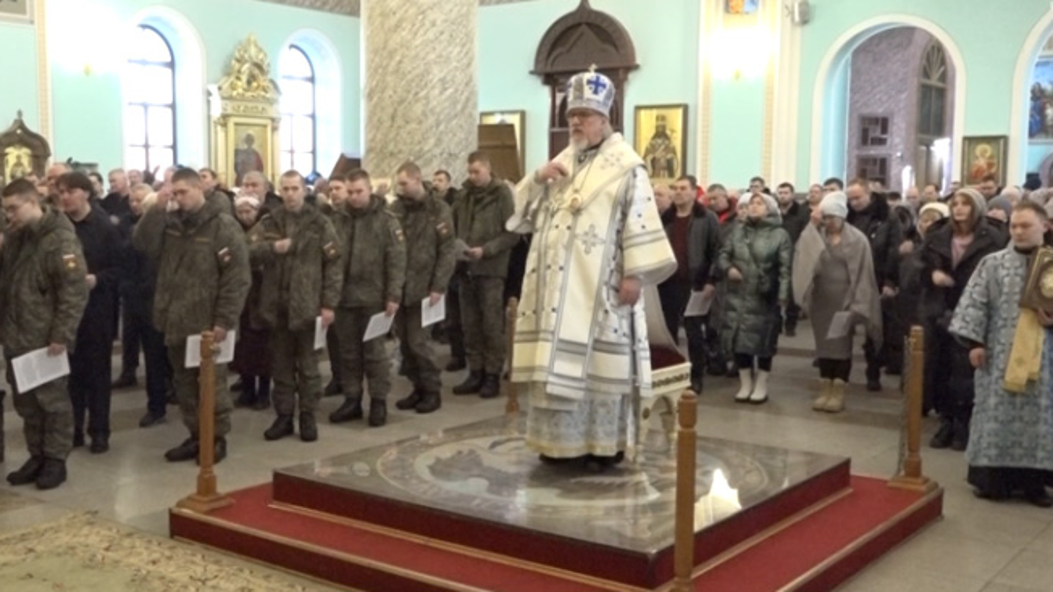 Православные забайкальцы отмечают Сретение Господне