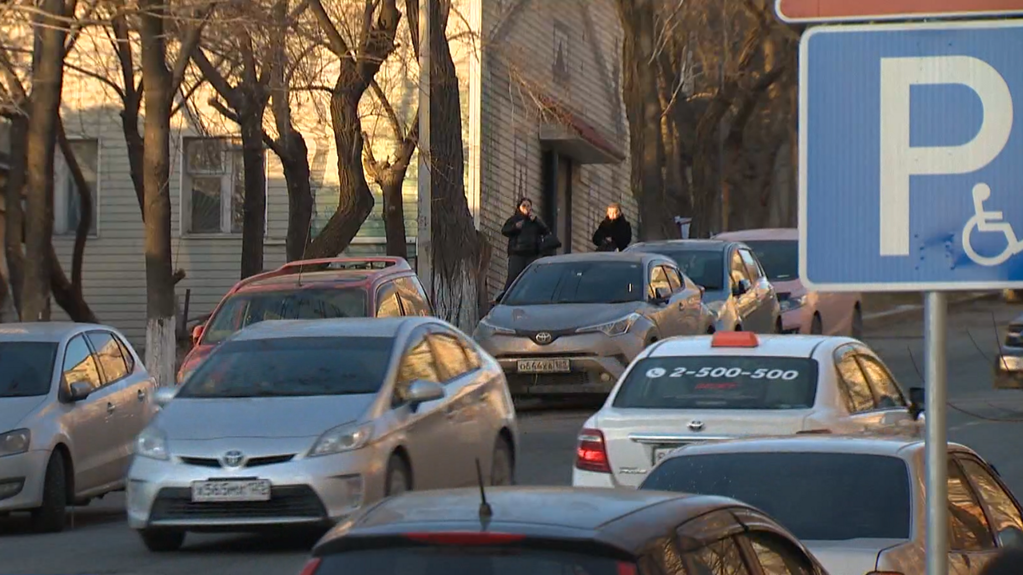 "Парковка без границ": приморские школьники внедряют в жизнь социальный проект