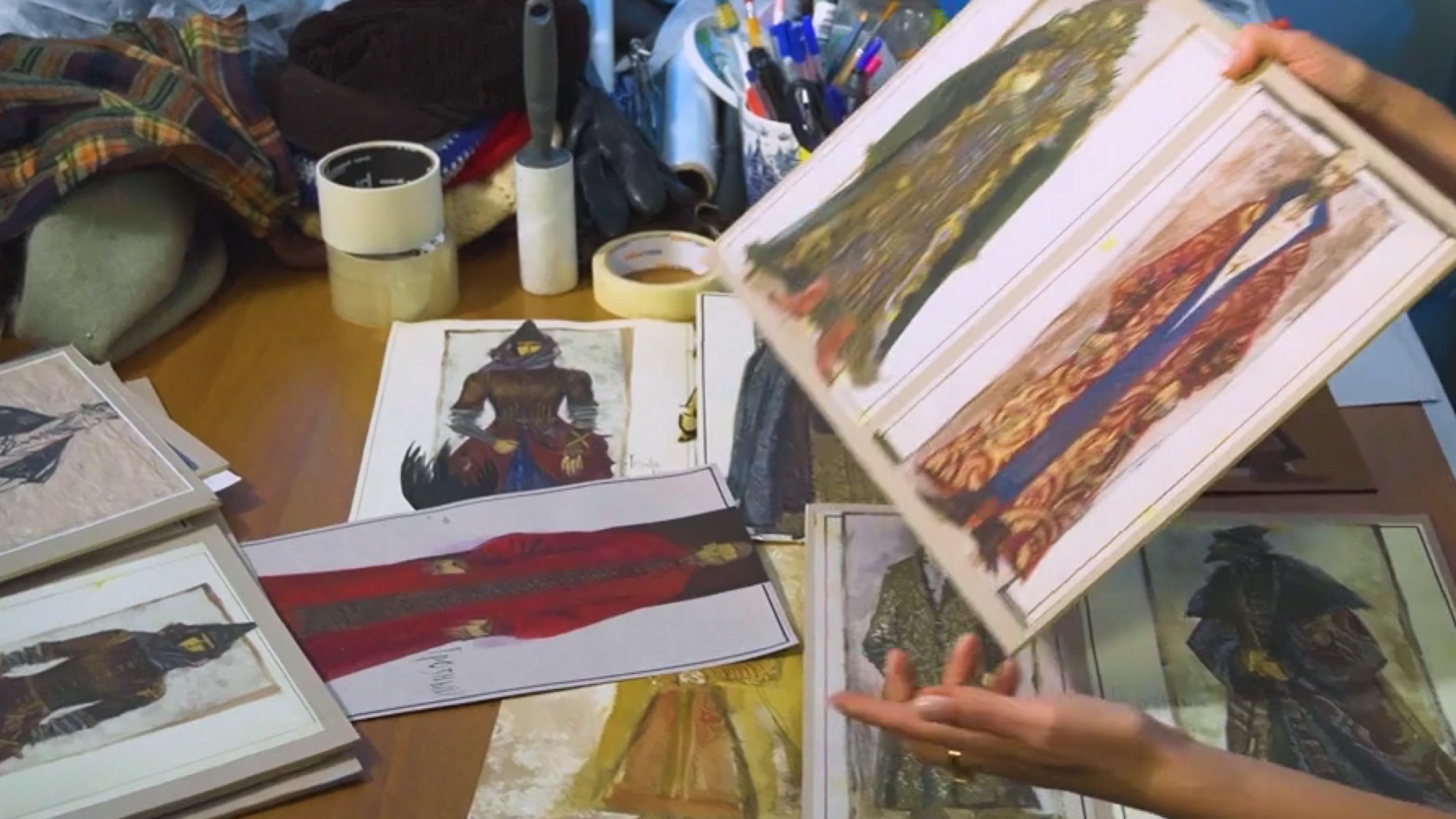 Премьера документального сериала "Стоп! Сшито! Костюм в кино"