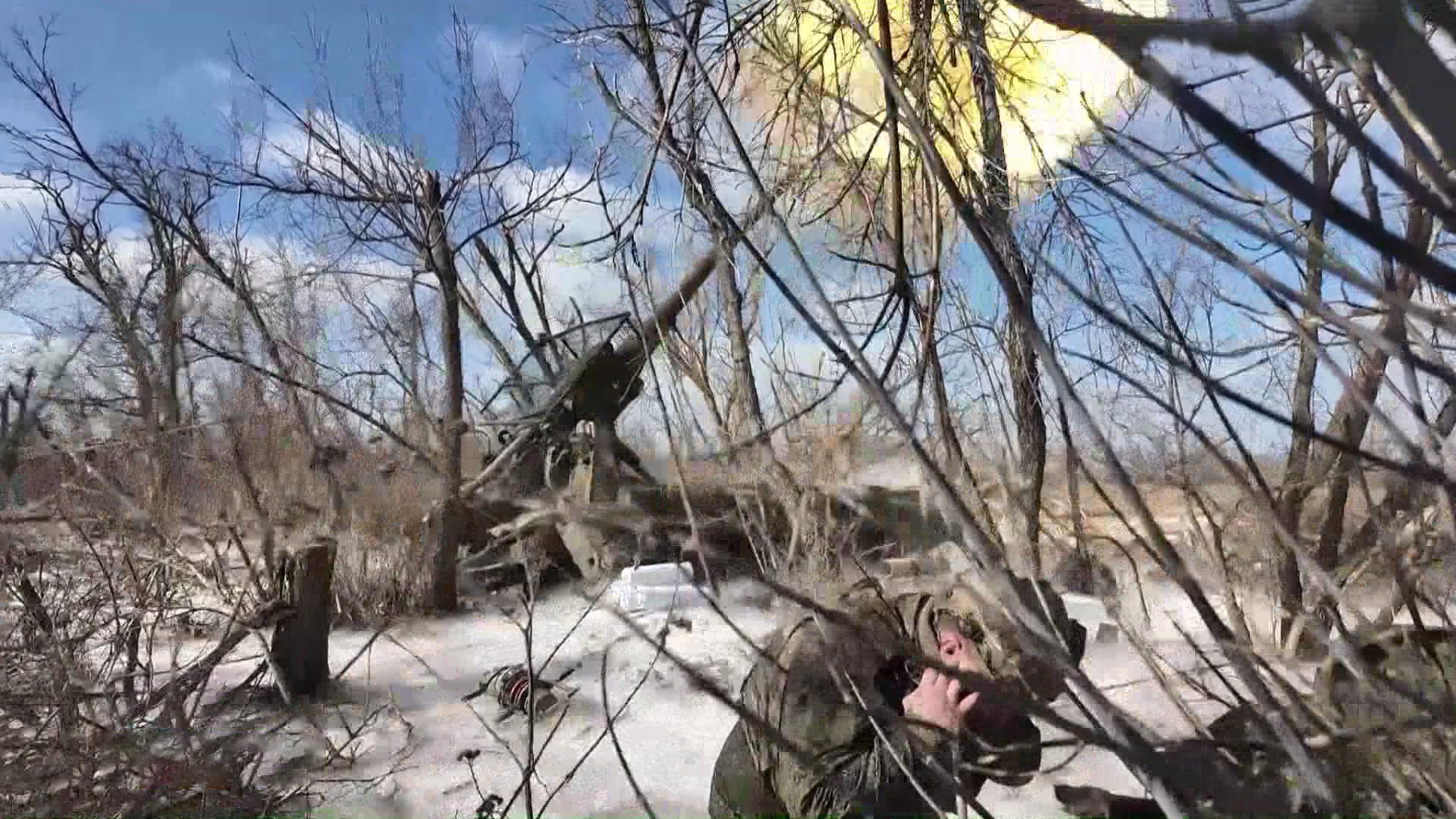 Украинские боевики замерзают насмерть в "норах" под Купянском