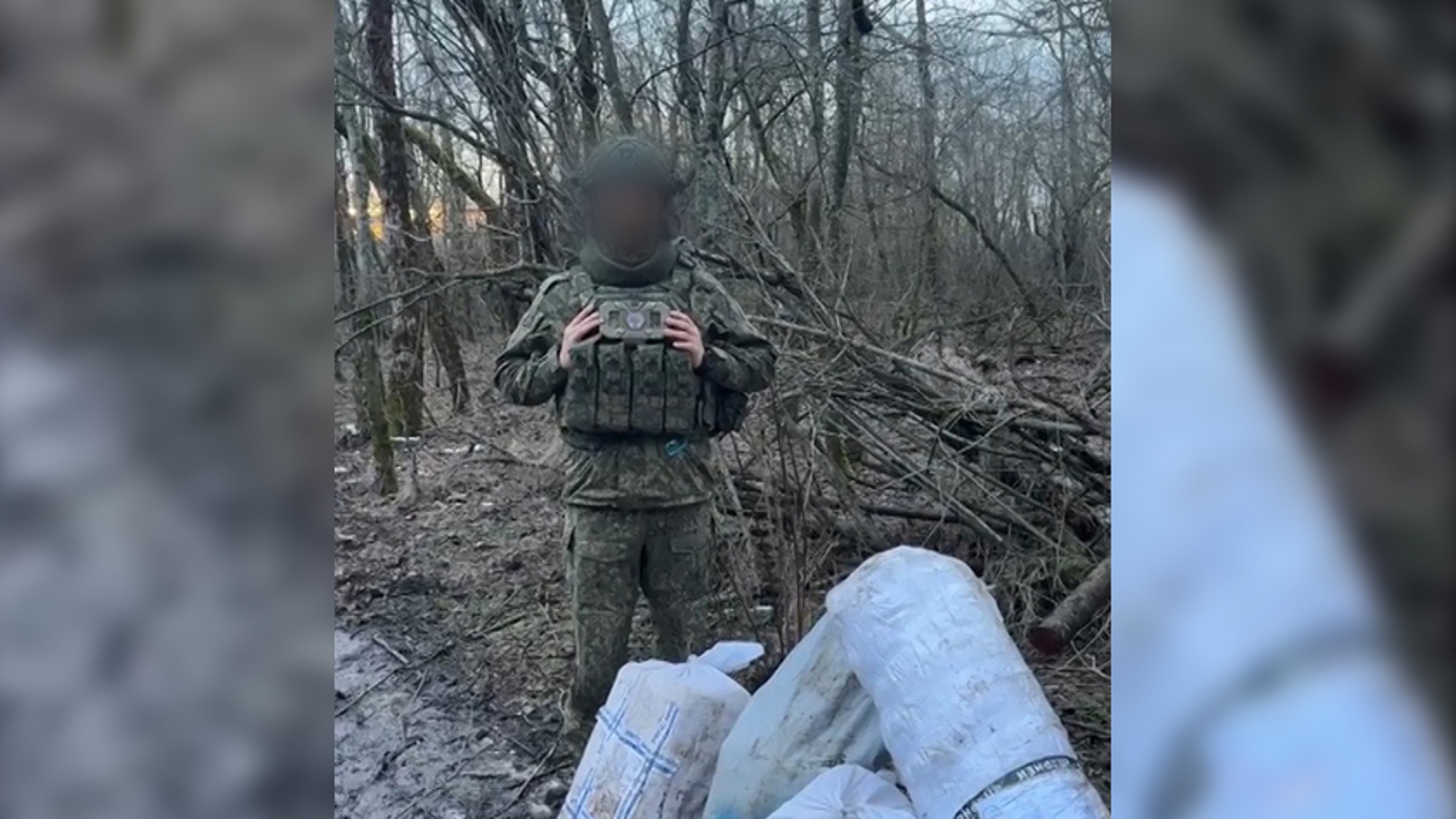 Амурский боец прислал видеоблагодарность волонтерам села Васильевка за посылку с гуманитарной помощью