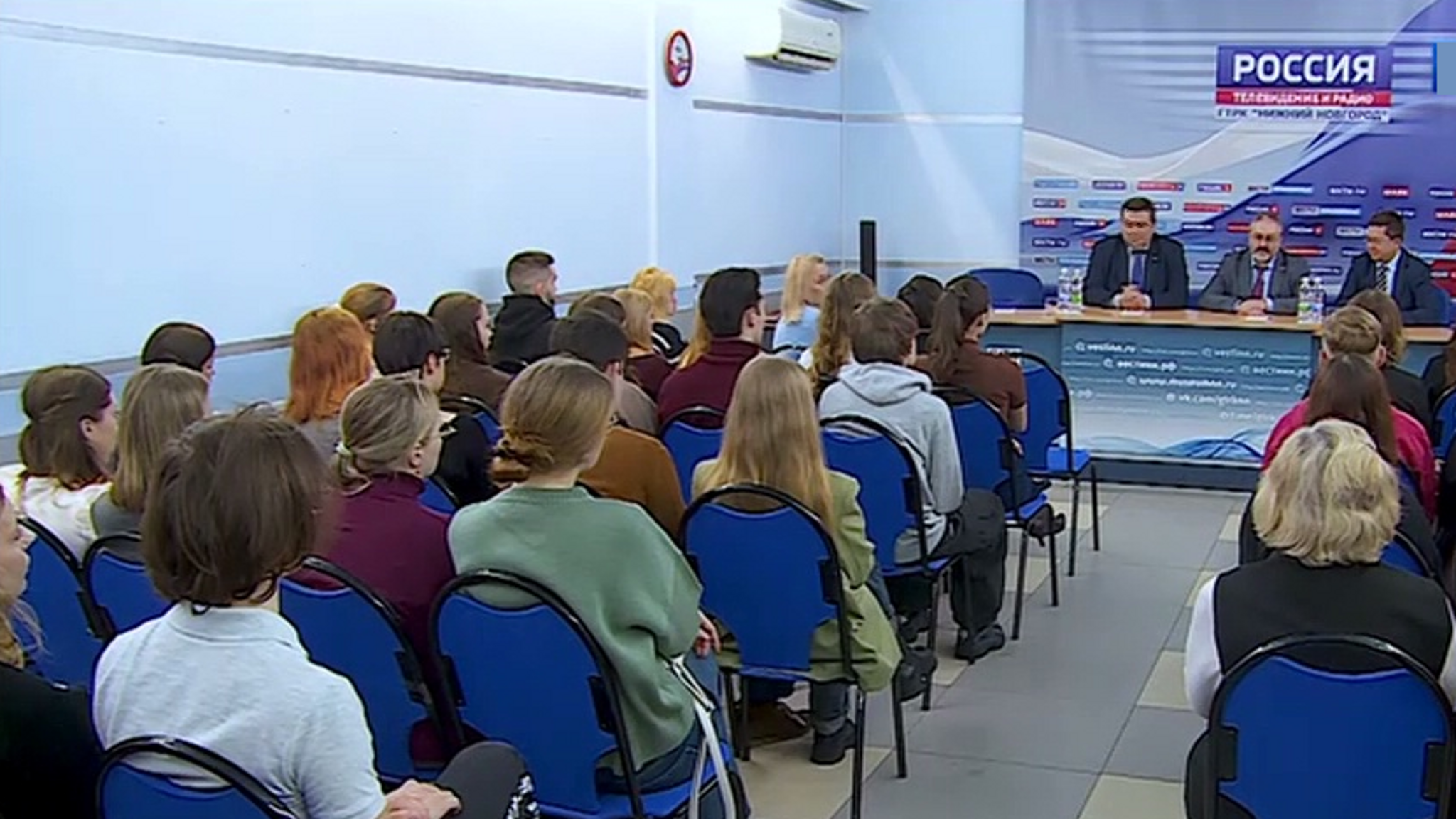 Владимир Соловьев встретился со студентами Мининского университета