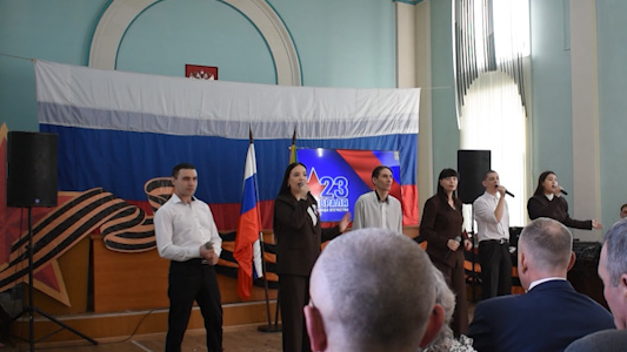 В Петровске-Забайкальском состоялась торжественная встреча-концерт, посвященная Дню защитника Отечества