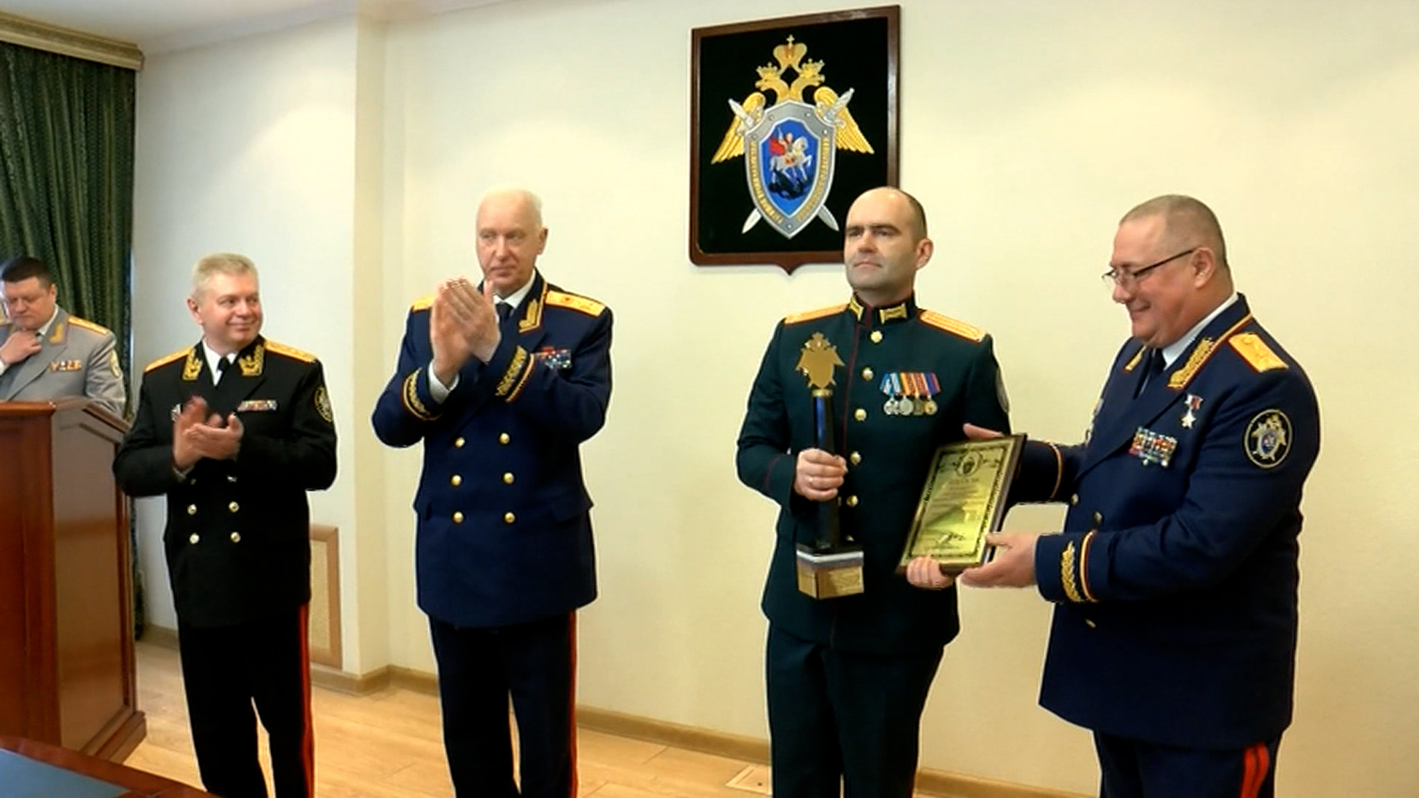 Бастрыкин заслушал доклад руководителя ГВСУ Корпусова
