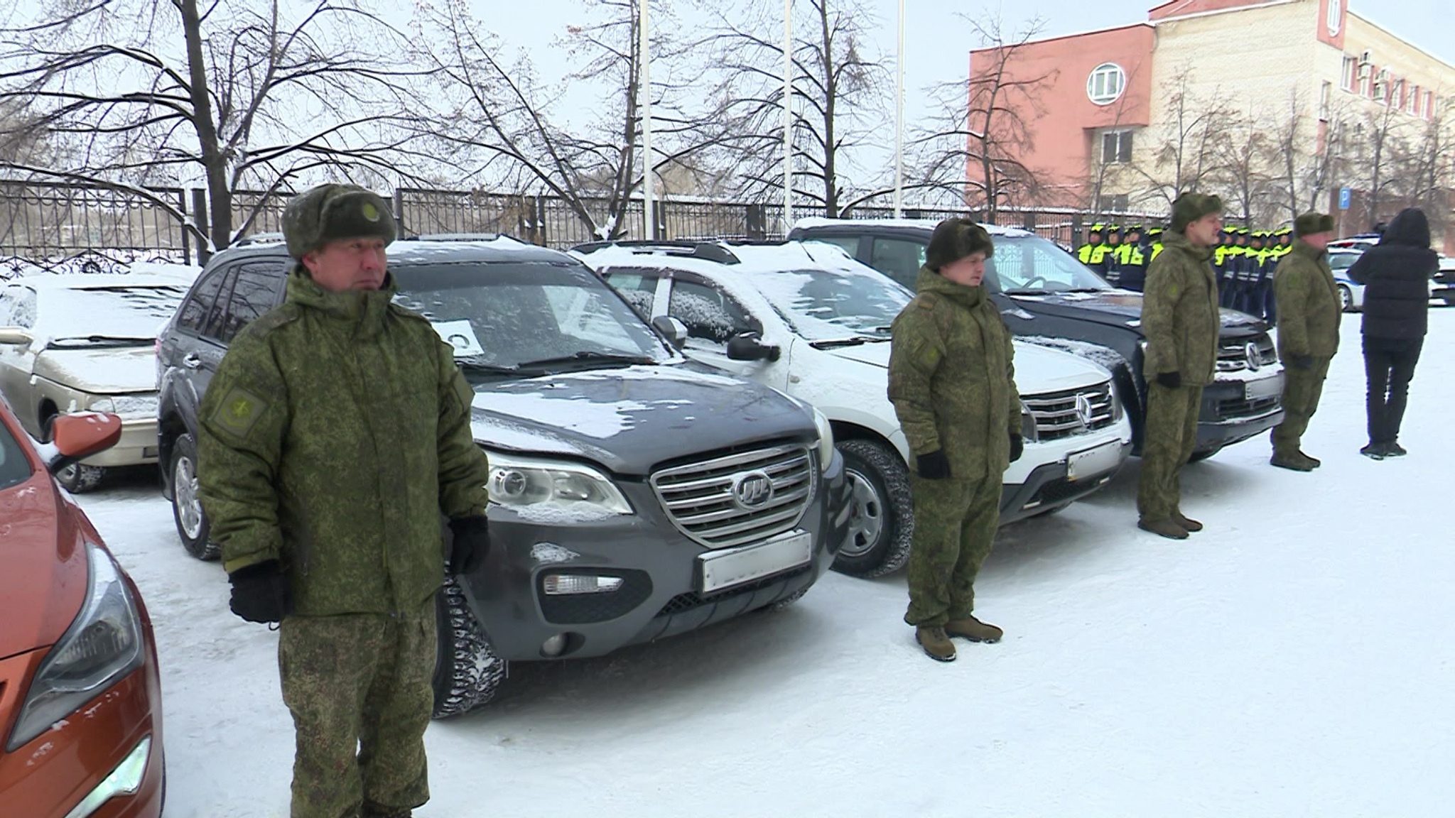 В Челябинской области десятки автомобилей нарушителей передали на нужды СВО