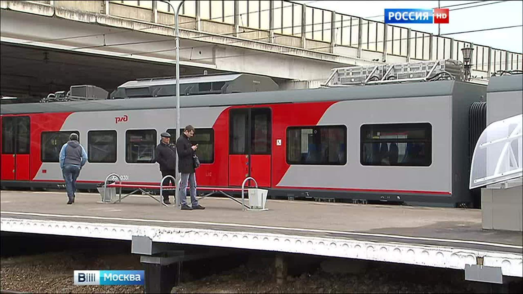 Пассажиры Ленинградского направления терпят неудобства из-за отмены электричек