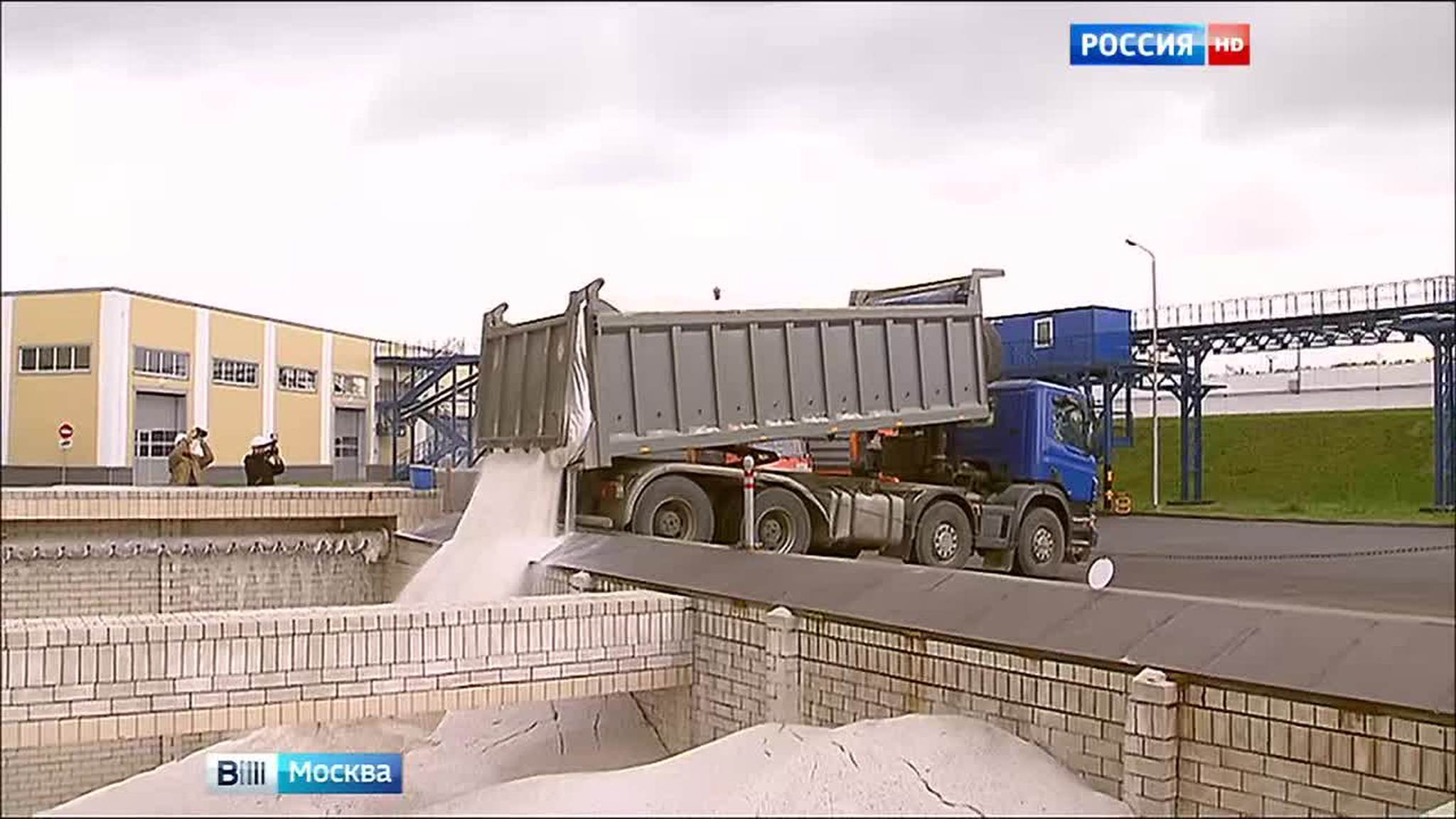 Москва будет обрабатывать дороги собственным реагентом