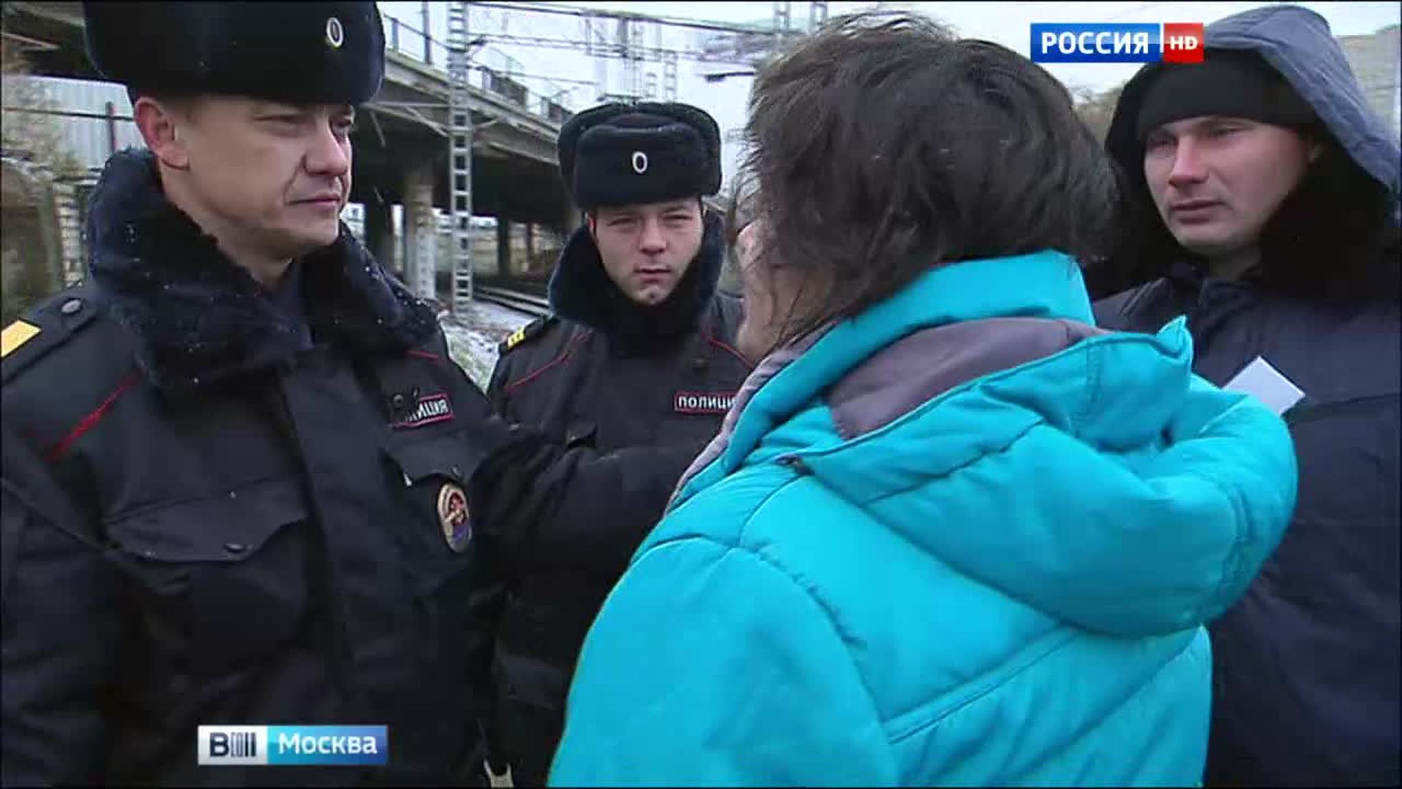 "Зайцы" на путях: железнодорожники бессильны