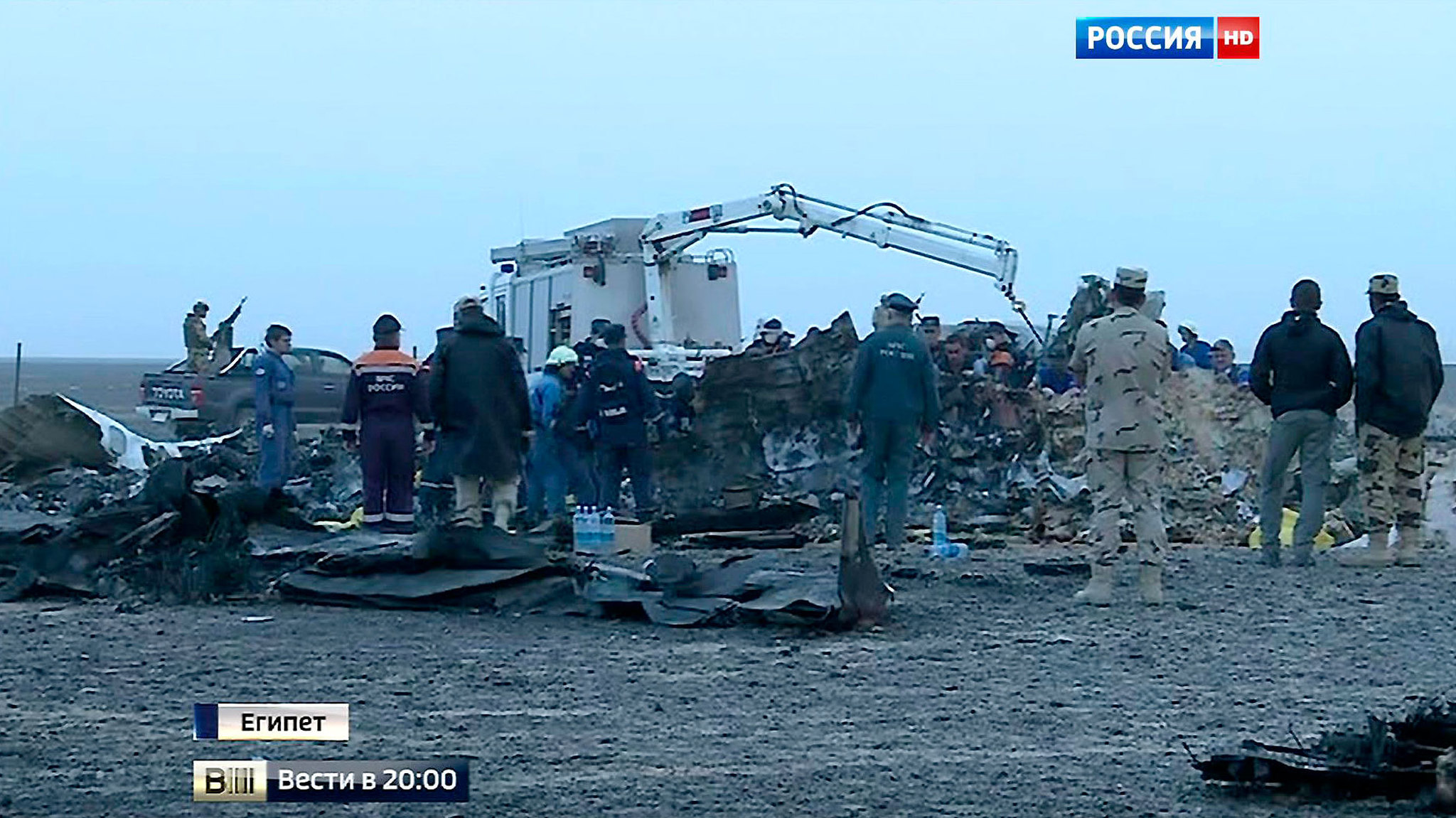 Едины и в горе, и в радости: россияне почтили память жертв крушения А321