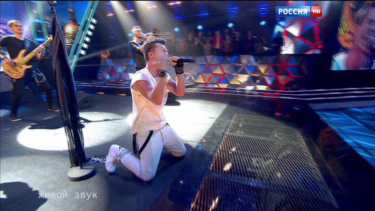 Эфир от 12.12.2015. Группа "ОченьКрасивые" с песней "Если бы ты знала"