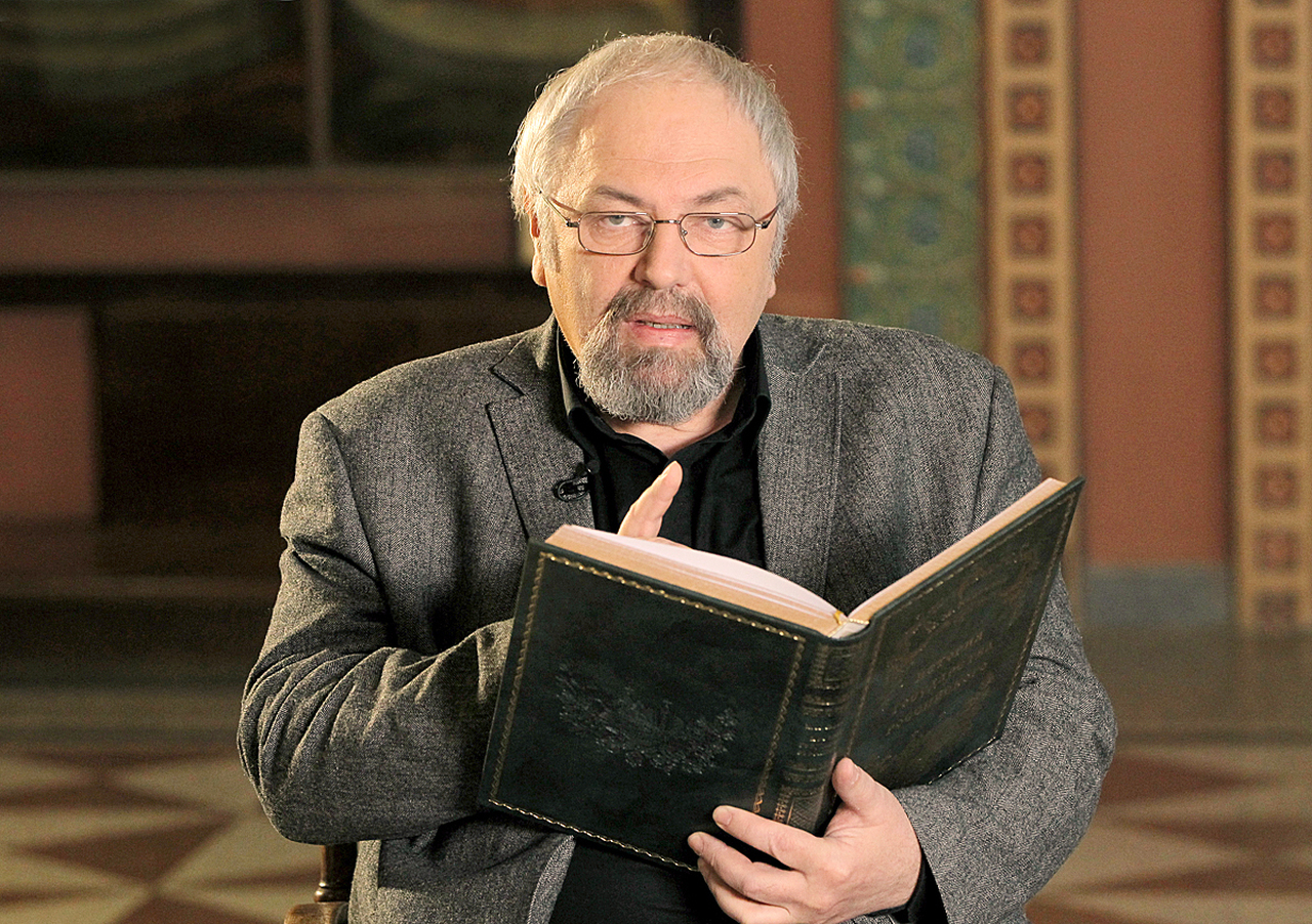 Читает Феликс Разумовский