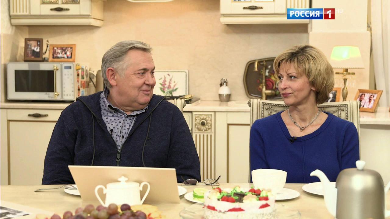 Юрий Стоянов