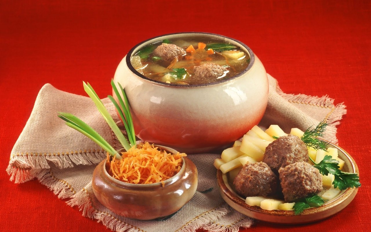 Что из себя представляет современная русская кухня?
