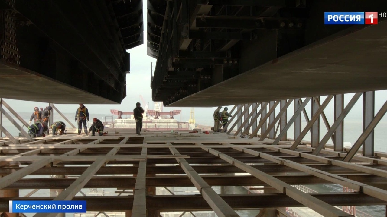 The Crimean Bridge - New Milestone Reached; Construction Continues at Breathtaking Pace