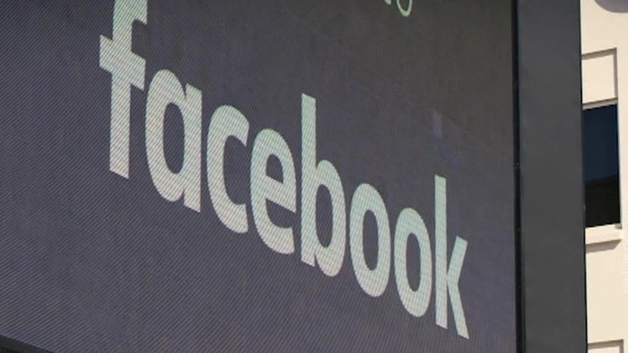 Facebook признала утечку фотографий 7 миллионов пользователей