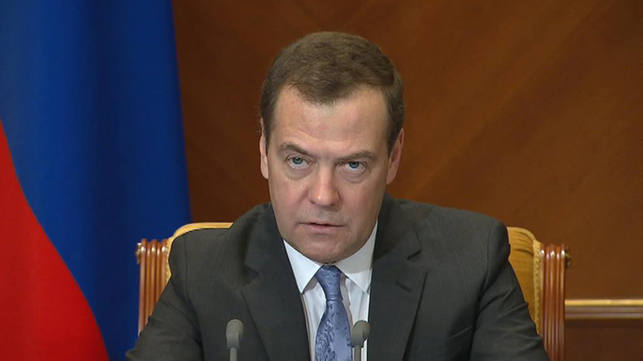 Медведев сообщил, сколько денег потратят на нацпроекты в социальной сфере