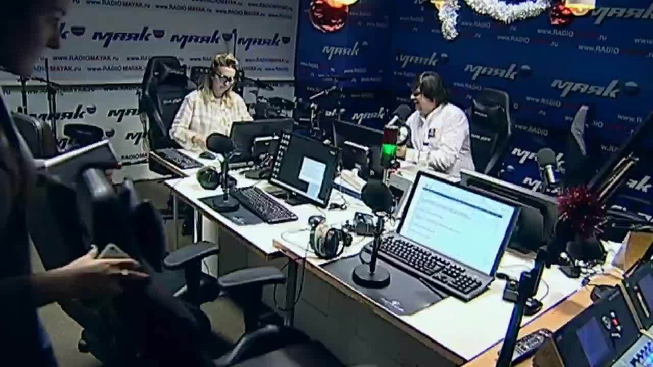 Кто дарит подарки детям: родители или Дед Мороз?