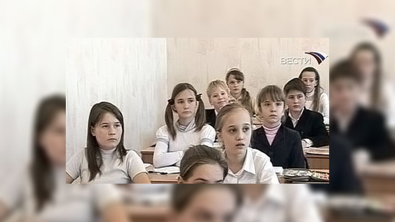 "Садись, Иванов, 35!" - чиновники и эксперты предлагают новую шкалу оценок в российских школах