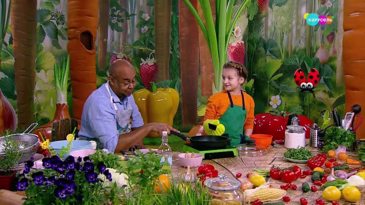 Драники со сметаной и салат. Эфир от 02.08.2020