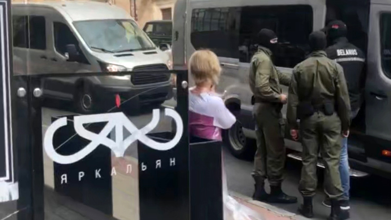 Студенческая акция в Минске началась с задержаний