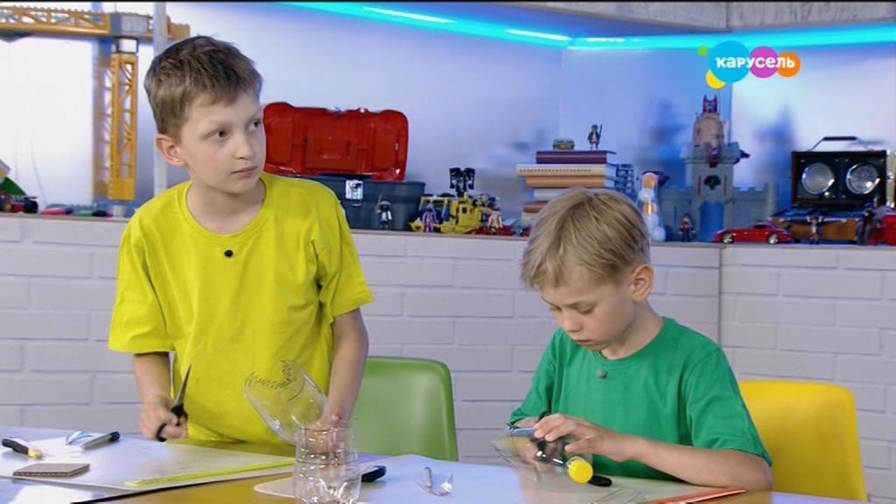 Игра "Накорми акулу"