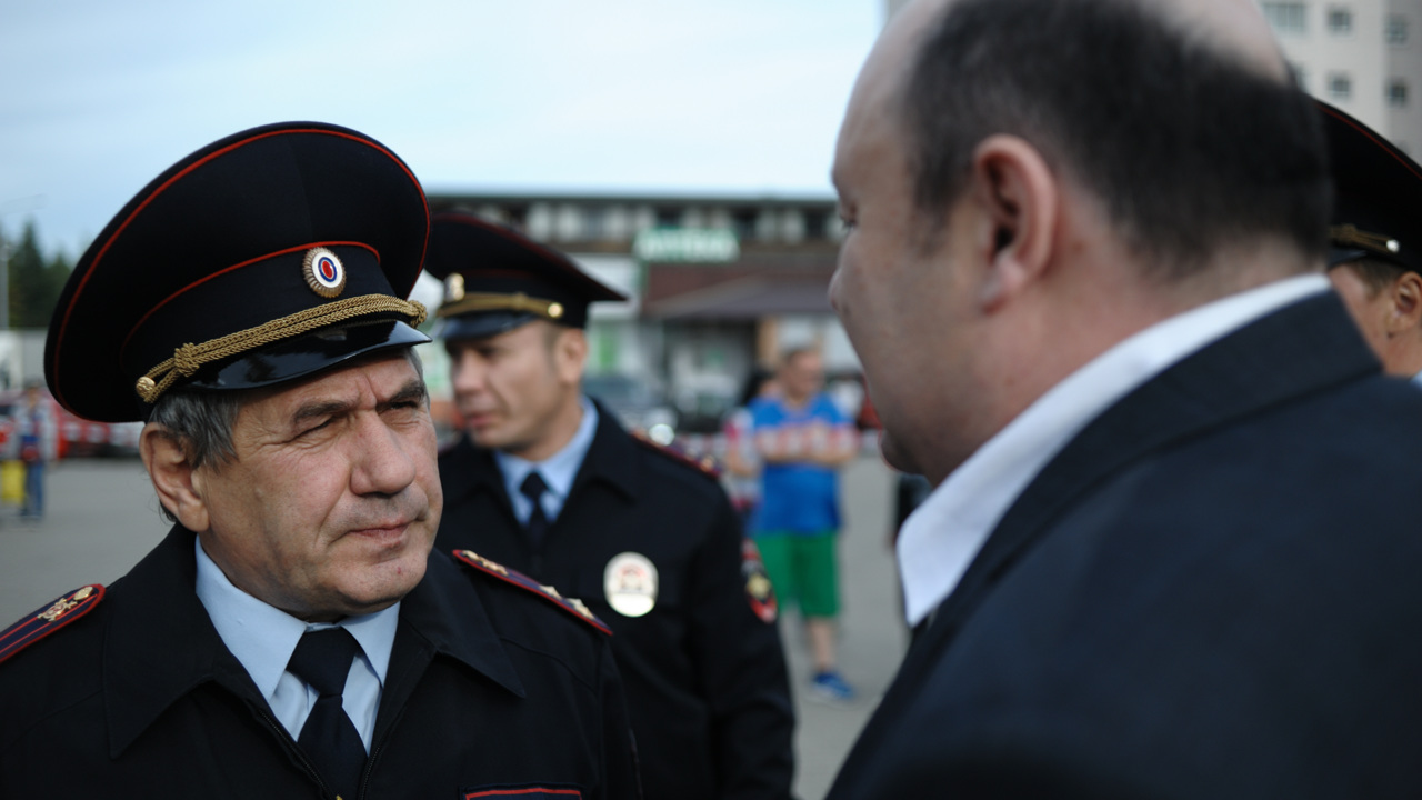 За счастьем