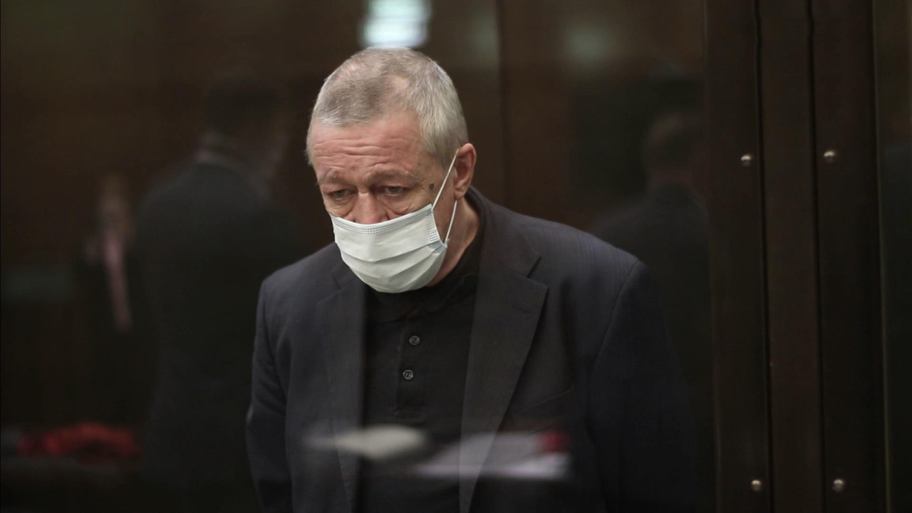 Отбывающий наказание Ефремов предсказал свое будущее