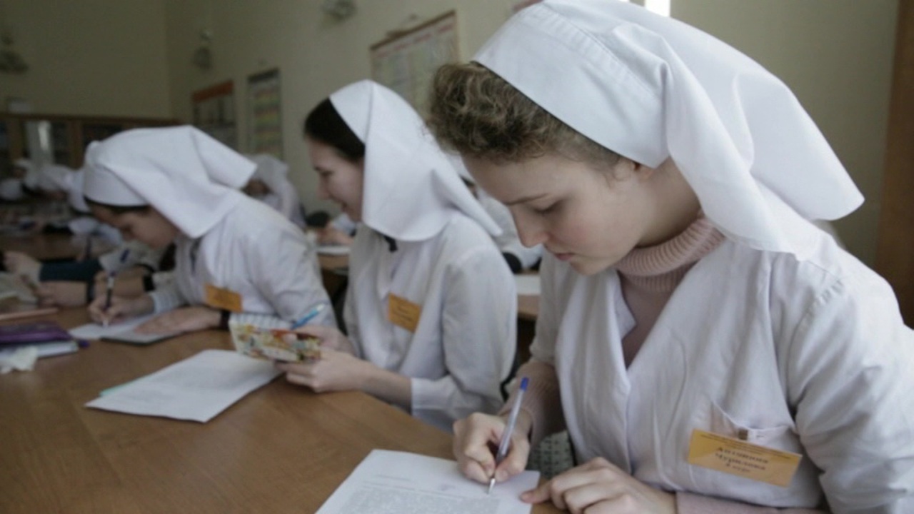 Сестры милосердия, народный участковый, изъятие детей из семьи