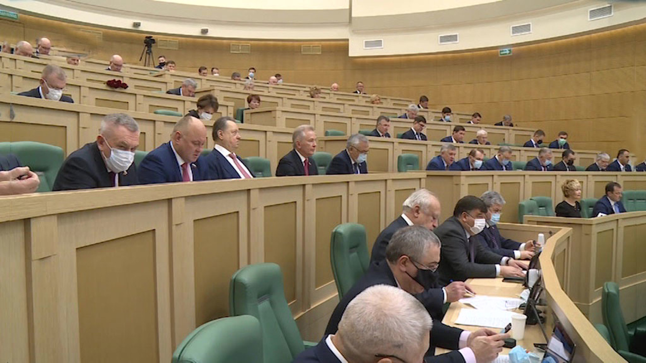 Освоение космоса, виноделие, итоги пленарного заседания и развитие ОЭЗ