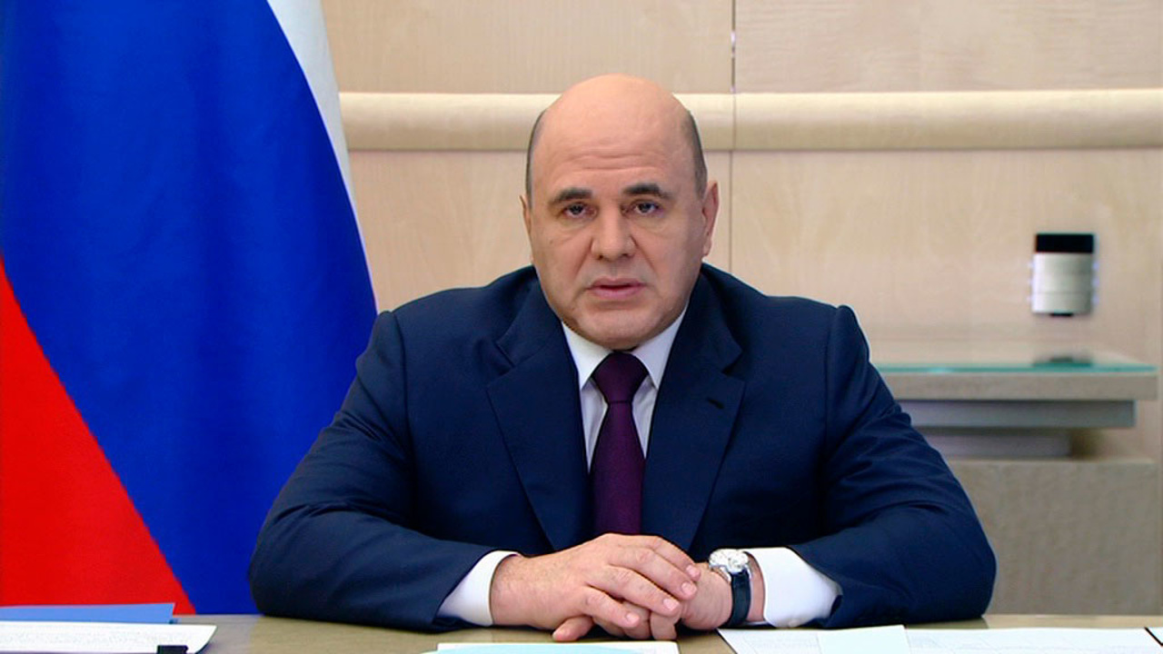 Мишустин провел совещание с вице-премьерами в режиме видеоконференции