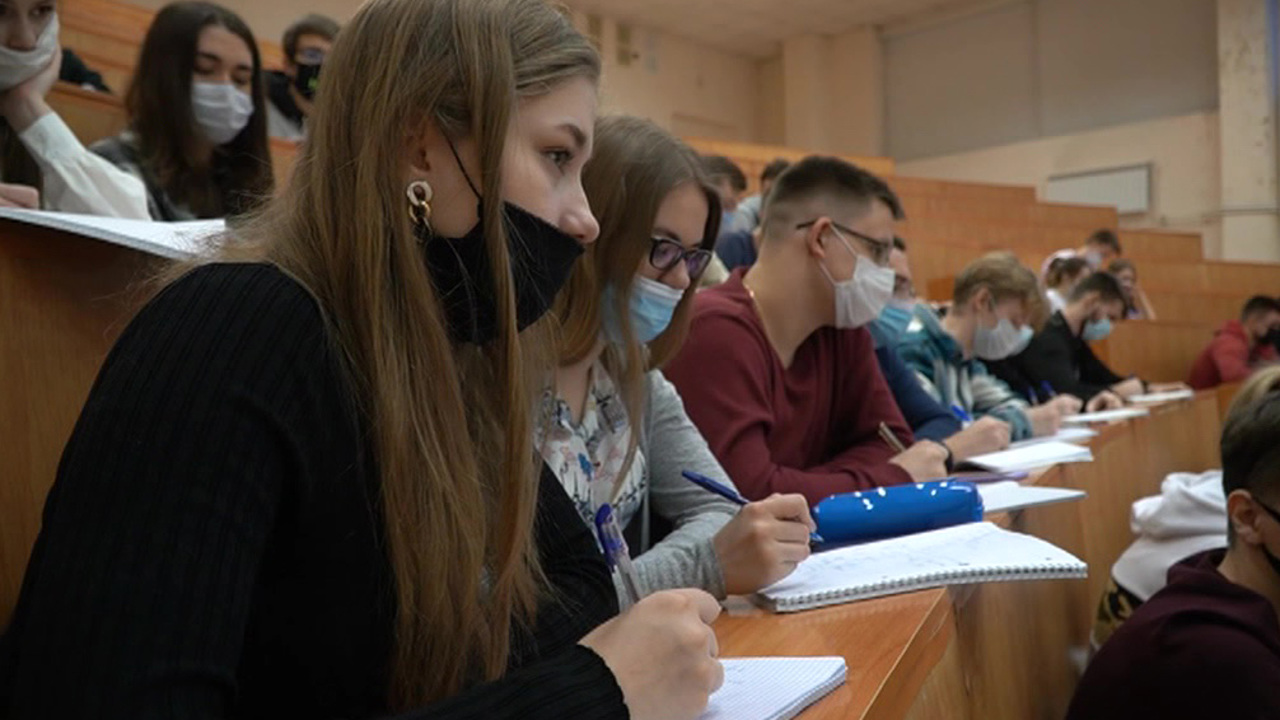 Коллективный иммунитет к коронавирусу в России уже формируется