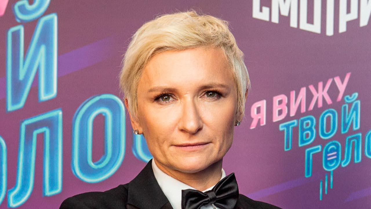 Диана Арбенина заявила, что не собирается уезжать из России