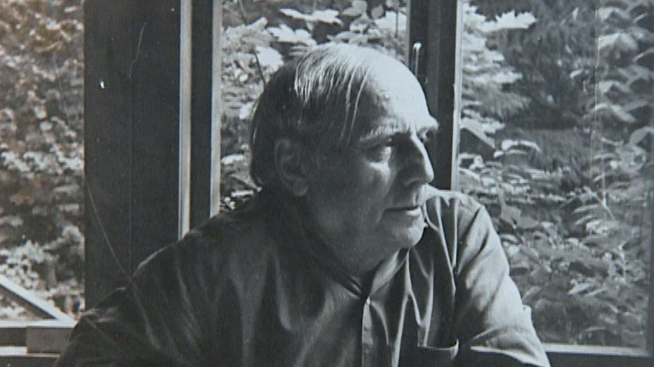 Владимир Сутеев