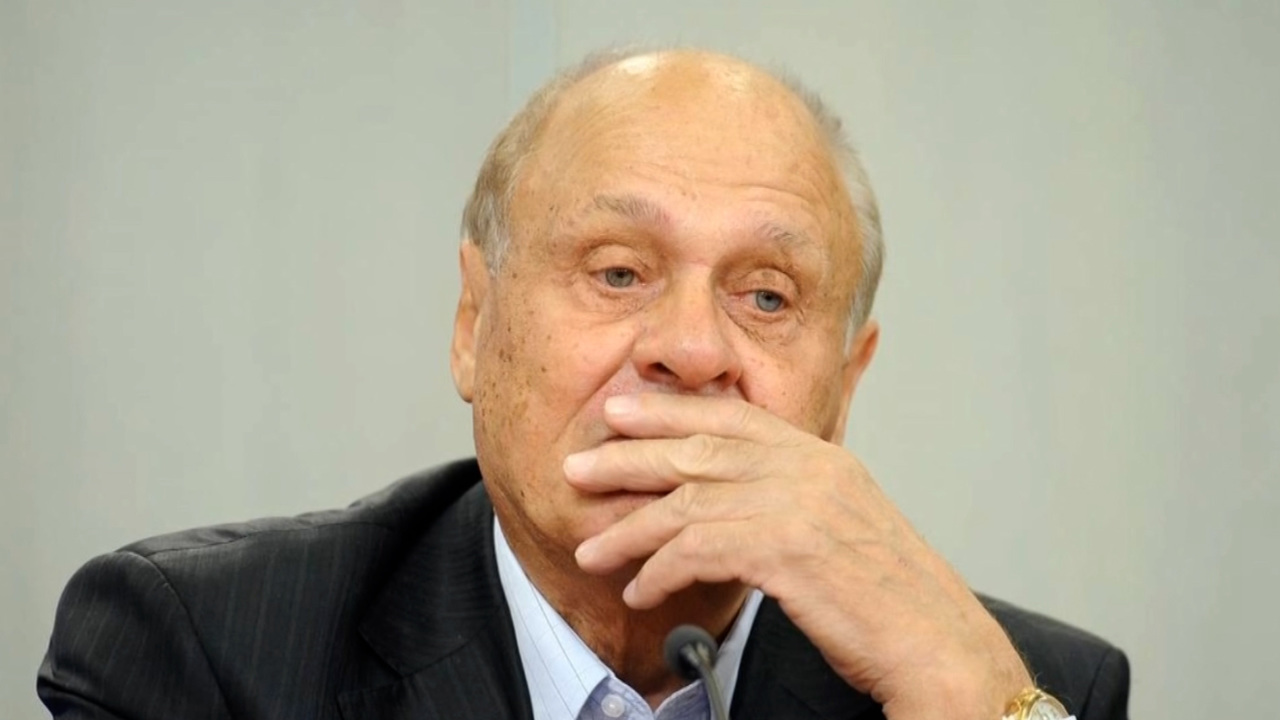 Владимир Меньшов – в "Белой студии"