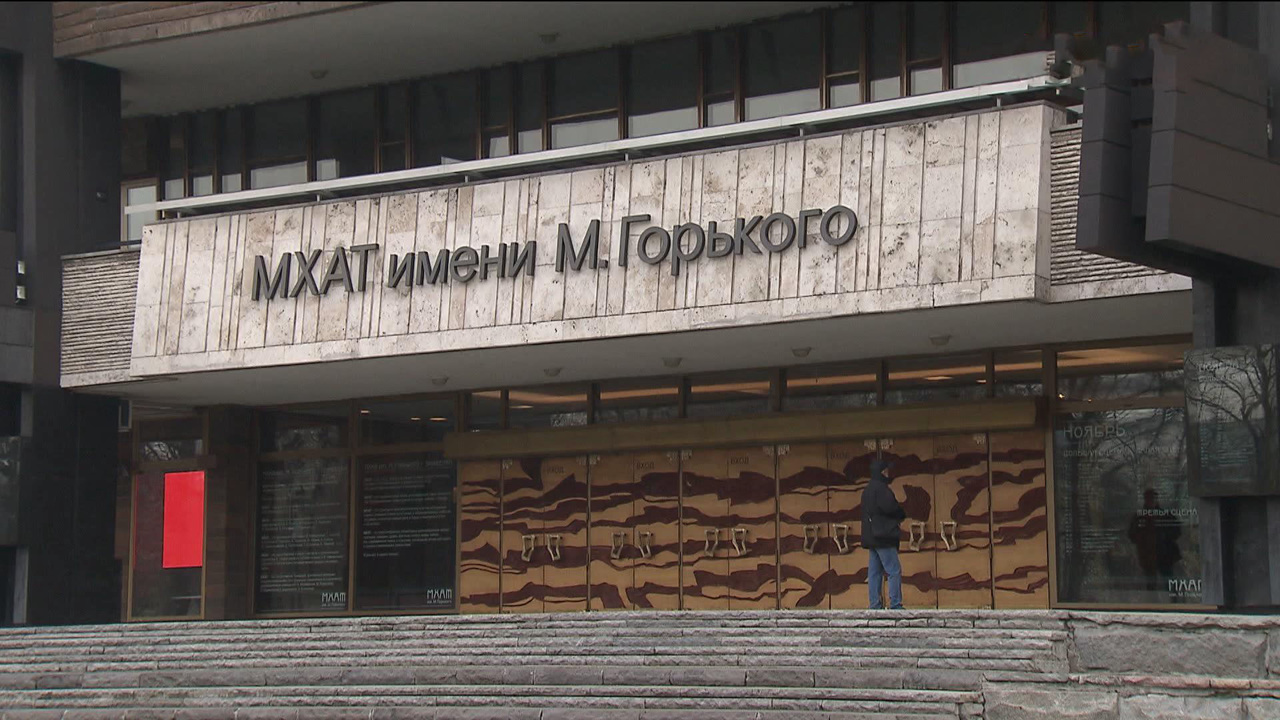 Новый директор МХАТа им. Горького Владимир Кехман провел встречу с коллективом
