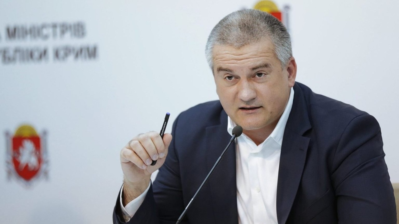 Глава Крыма призвал перейти к жестким мерам для защиты соотечественников