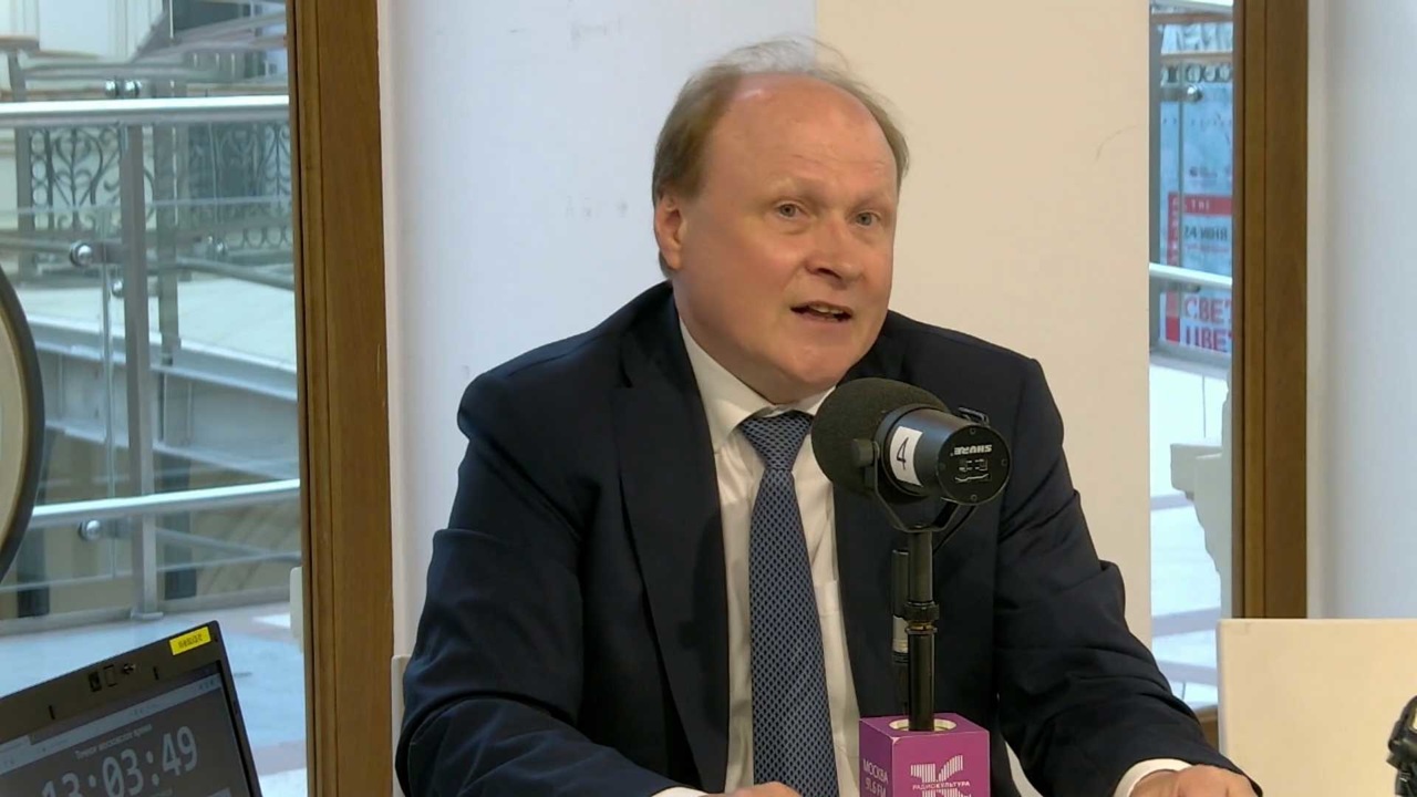 Владимир Толстой