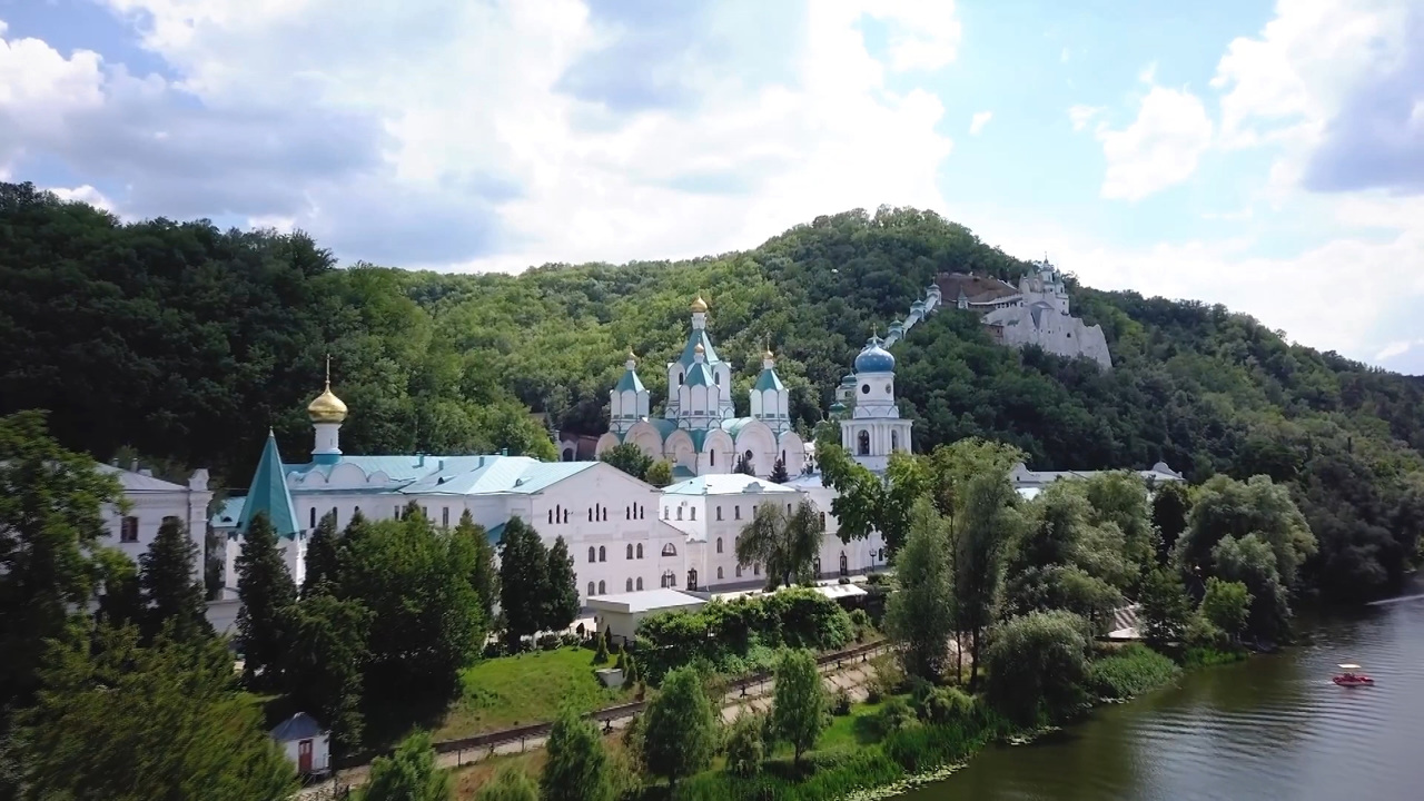 Монастырь