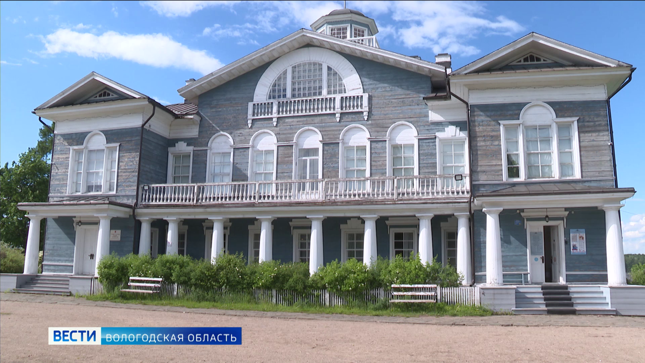 Масштабная выставка истории череповецкого ткачества открылась в усадьбе Гальских