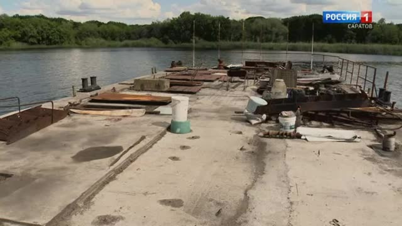 После пожара восстанавливают тренировочную базу воднолыжного спорта в Энгельсе