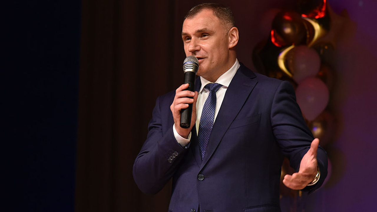 Врио Главы Марий Эл Юрий Зайцев адресовал слова поздравления выпускникам республики