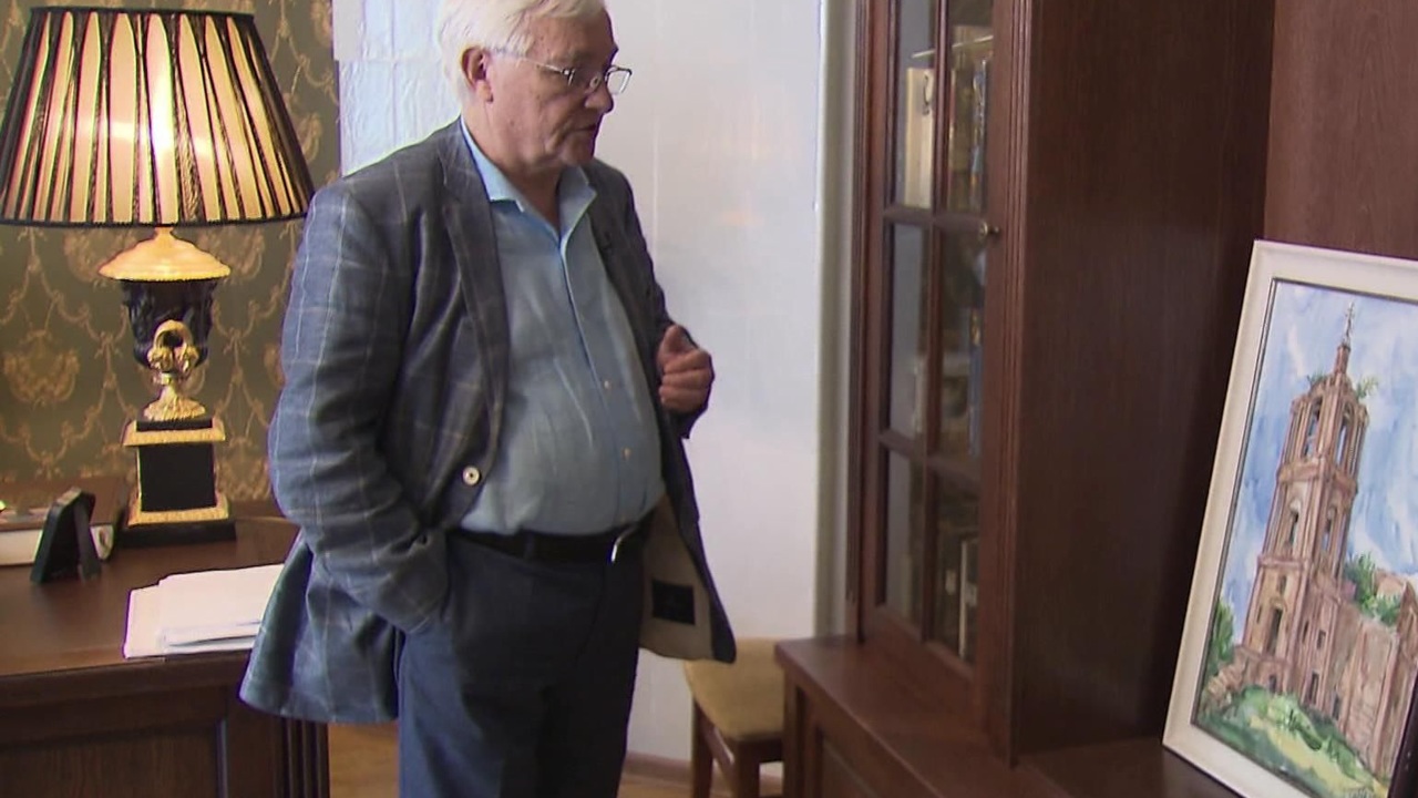 75 лет Борису Любимову