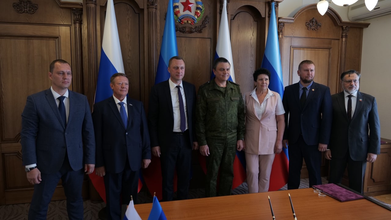 Над Сватовским районом ЛНР берет шефство Саратовская область