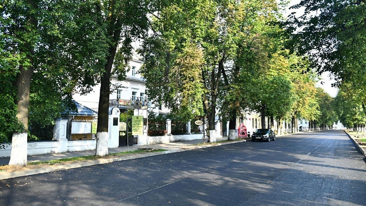 В Ярославле ремонт Волжской набережной завершат к Дню города