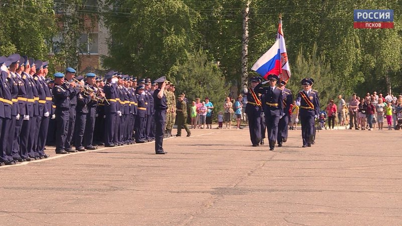 В честь Дня ВВС РФ сегодня в Крестах состоится торжественное построение и награждение военнослужащих