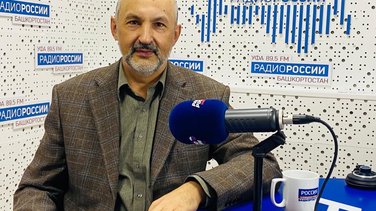 Эксперт: "Сегодняшнее поколение учащихся гораздо патриотичнее настроено"