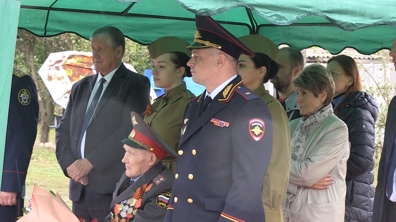 100-летний юбилей отметил защитник Сталинграда Николай Небыков
